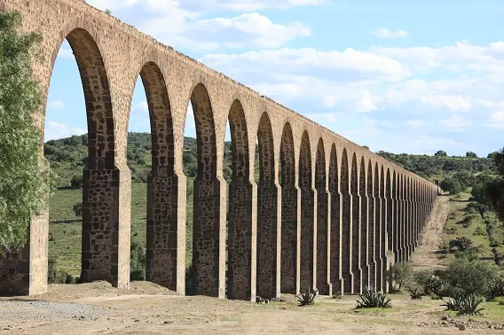 El Sistema Hidráulico del Acueducto del Padre Tembleque, Estado de México e  Hidalgo