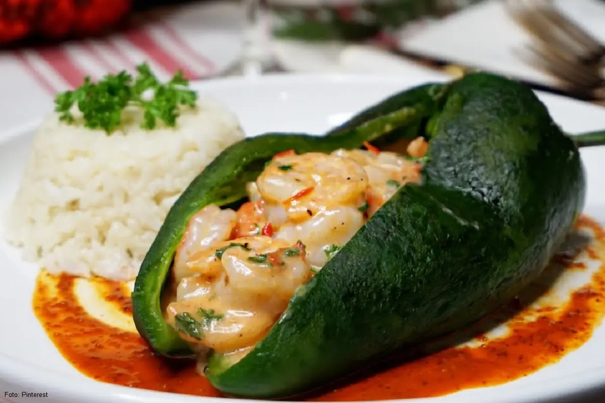 Receta de Chile Relleno de Camarón y Queso